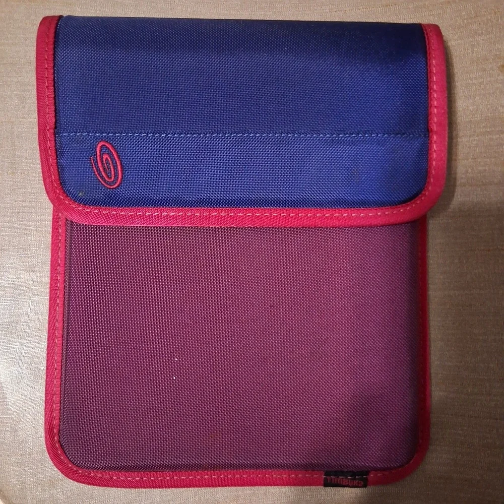 Timbuk2 Nylon Tablet Sleeve Purple Navy Blue Pink Colorblock Swirl Logo